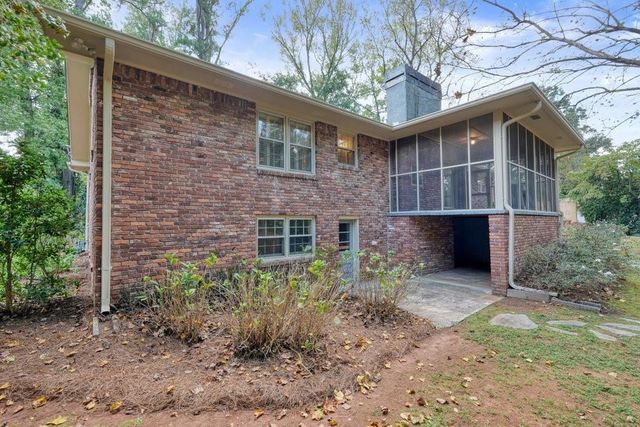 2607 Club Valley Drive NE, Marietta, GA 30068