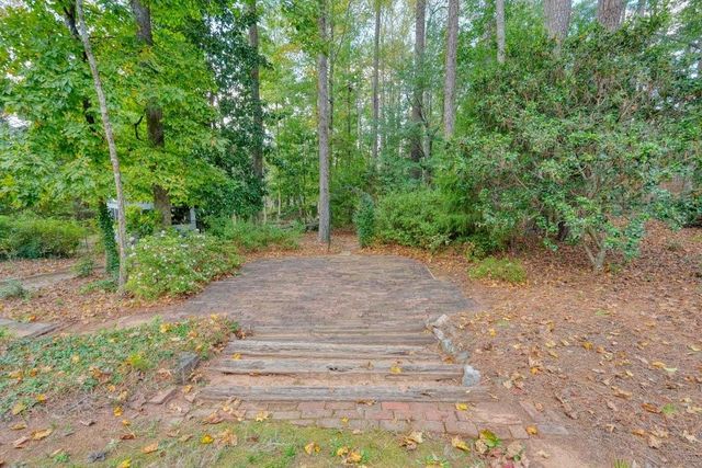 2607 Club Valley Drive NE, Marietta, GA 30068