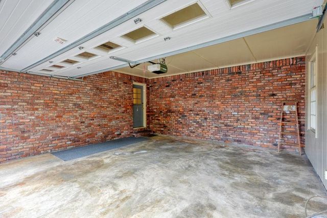 2607 Club Valley Drive NE, Marietta, GA 30068