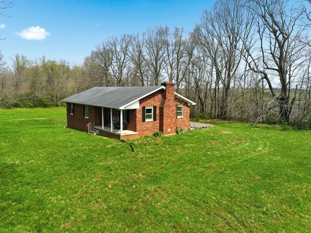 1925 Curdsville Road, Harrodsburg, KY 40330