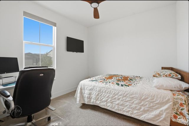 7808 Savannah Height Avenue, Bakersfield, CA 93313