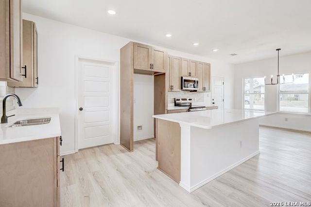 3514 Woodville, San Antonio, TX 78223