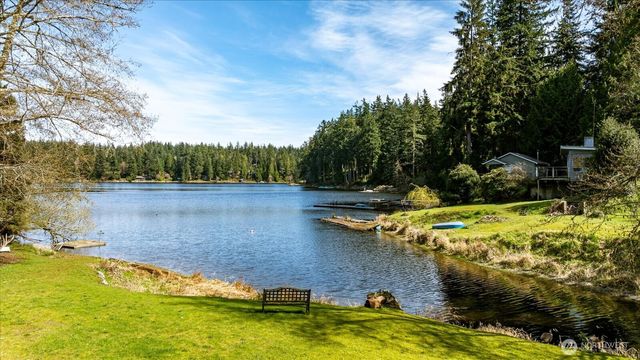 4887 Lakeside Drive, Langley, WA 98260