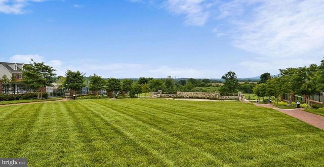 912 CLARENDON FARM LN, Brunswick, MD 21716