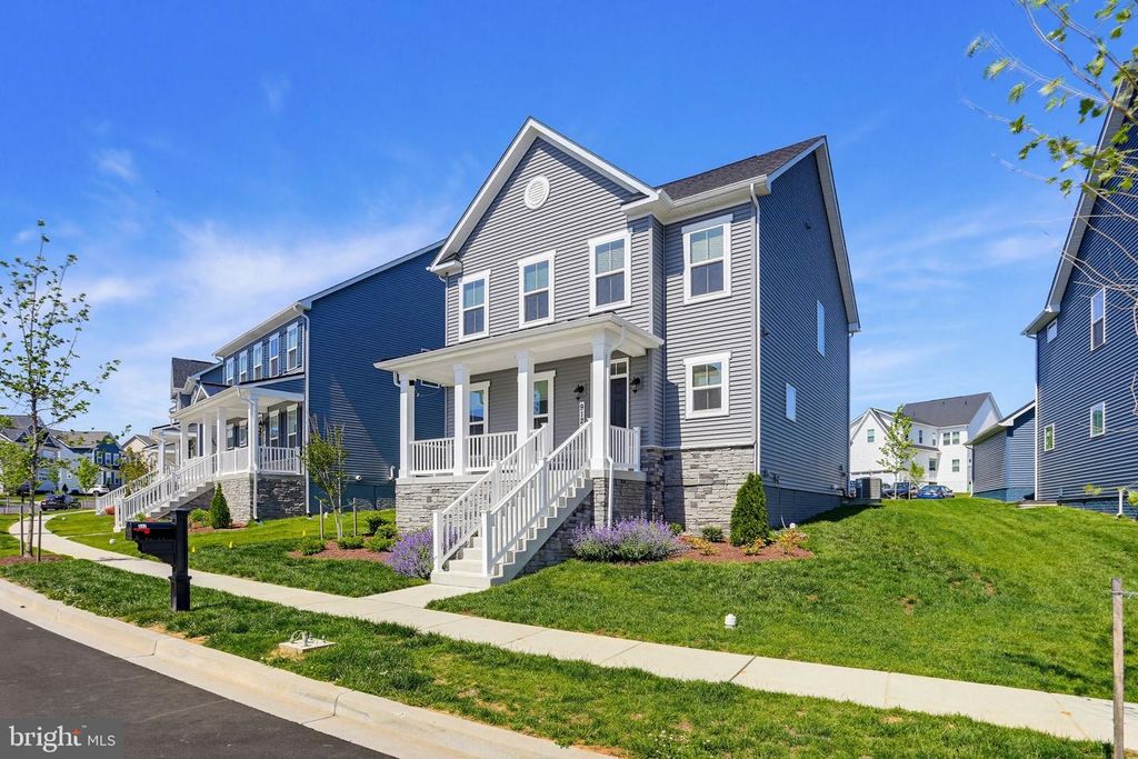Image 4 of property listing at 912 CLARENDON FARM LN, Brunswick, MD 21716
