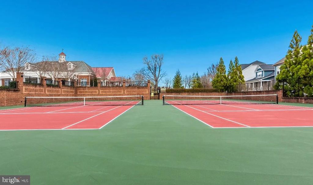 Image 63 of property listing at 912 CLARENDON FARM LN, Brunswick, MD 21716