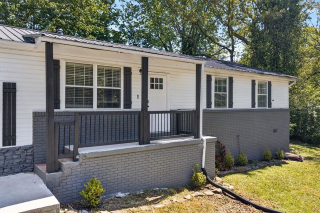 651 Prentice St, Crossville, TN 38555