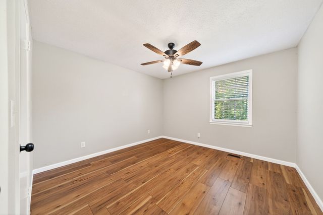 651 Prentice St, Crossville, TN 38555