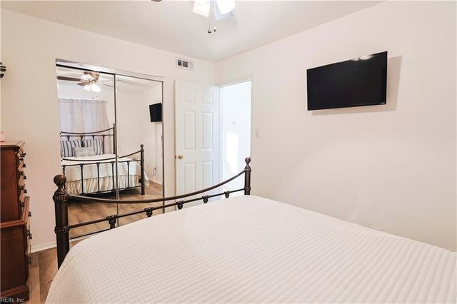 630 Spirit CT, Virginia Beach, VA 23462