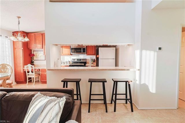 630 Spirit CT, Virginia Beach, VA 23462