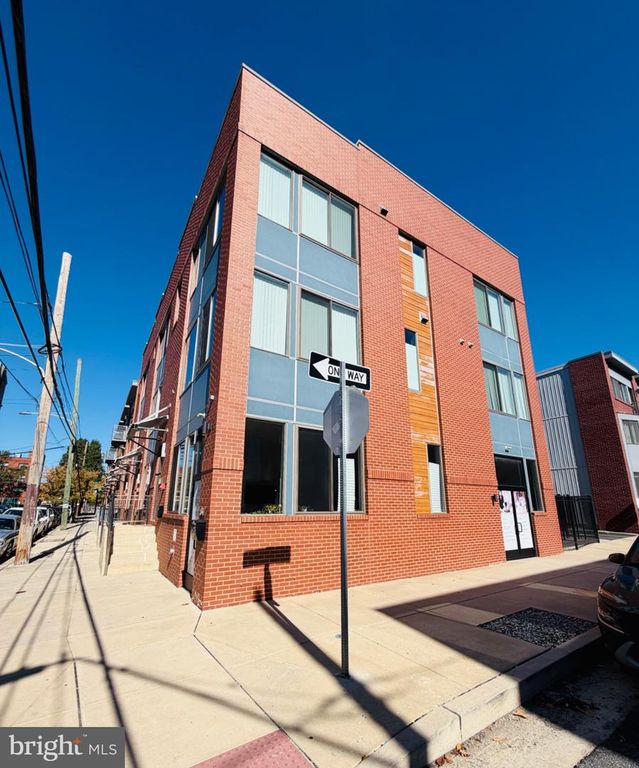 617 N 10TH ST #C, PHILADELPHIA, PA 19123 — photo 2
