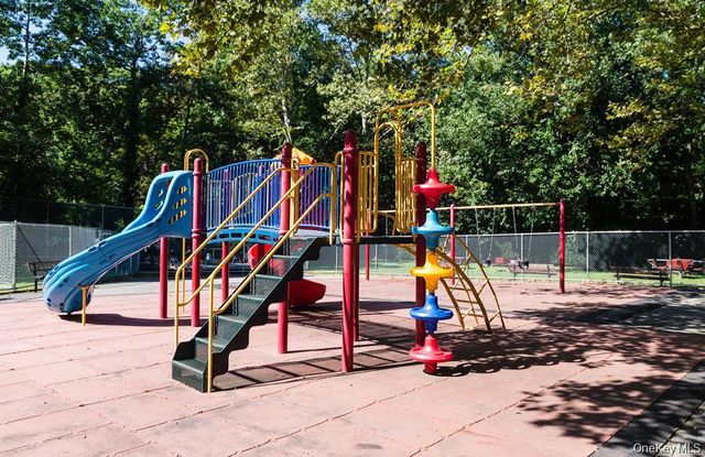 4705 Henry Hudson Parkway W 3C, Bronx, NY 10471