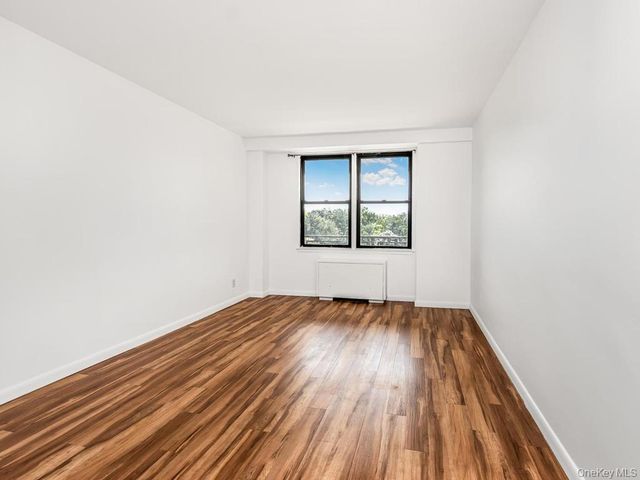 4705 Henry Hudson Parkway W 3C, Bronx, NY 10471