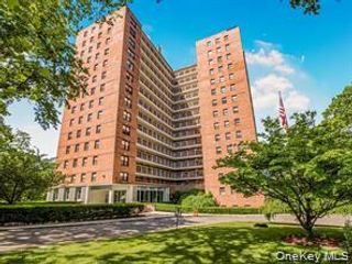 4705 Henry Hudson Parkway W 3C, Bronx, NY 10471