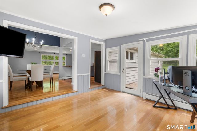 200 Old Huckleberry Road, Wilton, CT 06897