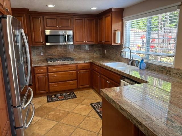 1991 Las Coches Way, Sacramento, CA 95833
