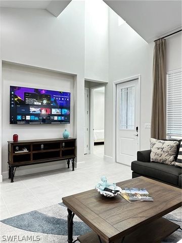 7135 Cayo Coco LN, Naples, FL 34113