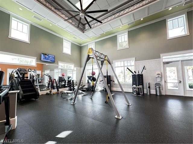 7135 Cayo Coco LN, Naples, FL 34113