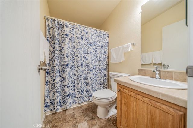 22241 Nisqually 124, Apple Valley, CA 92308