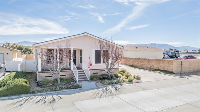 22241 Nisqually 124, Apple Valley, CA 92308