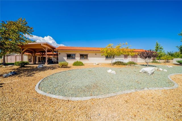 22241 Nisqually 124, Apple Valley, CA 92308