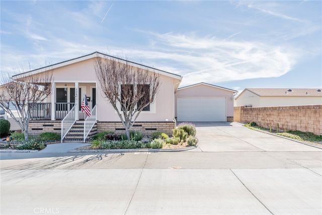 22241 Nisqually 124, Apple Valley, CA 92308