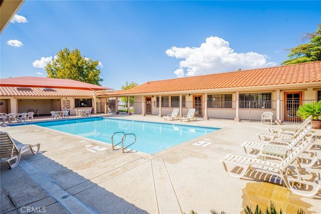 22241 Nisqually 124, Apple Valley, CA 92308