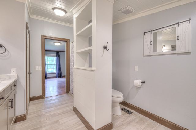 10515 Twin Springs Ln, Bon Aqua, TN 37025