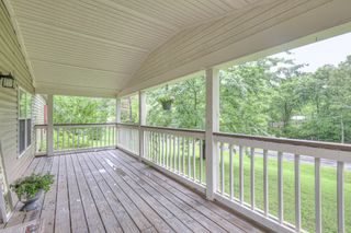 10515 Twin Springs Ln, Bon Aqua, TN 37025
