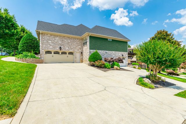 3106 Reflection Lane, Ooltewah, TN 37363