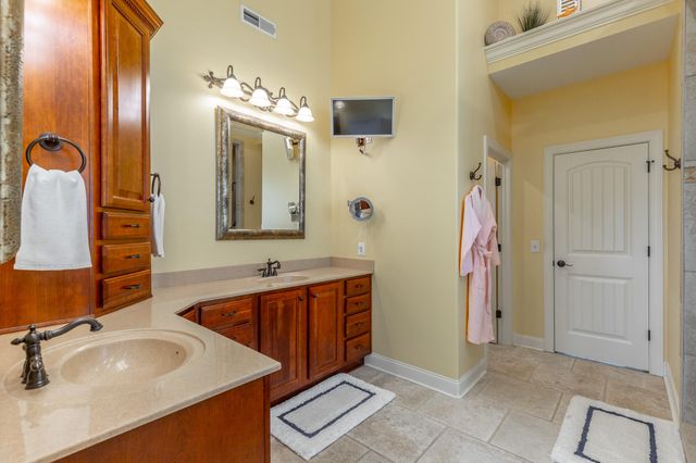 3106 Reflection Lane, Ooltewah, TN 37363
