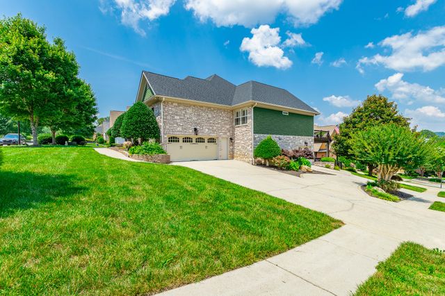 3106 Reflection Lane, Ooltewah, TN 37363