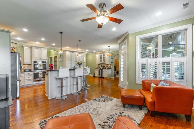 3106 Reflection Lane, Ooltewah, TN 37363