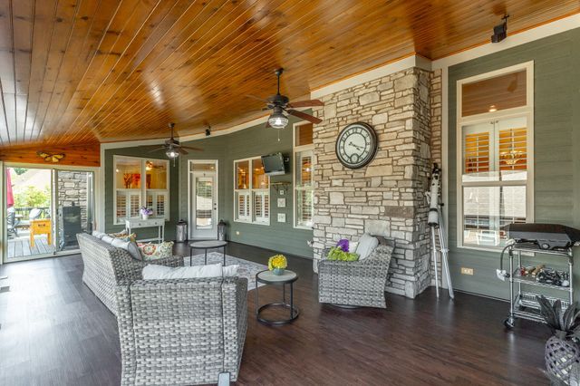 3106 Reflection Lane, Ooltewah, TN 37363