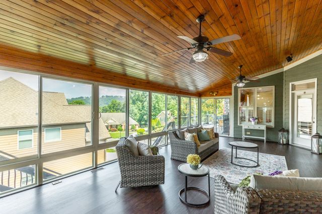 3106 Reflection Lane, Ooltewah, TN 37363