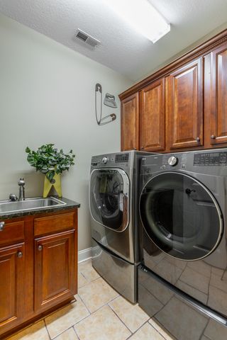 3106 Reflection Lane, Ooltewah, TN 37363
