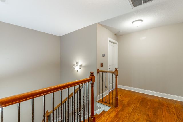 3106 Reflection Lane, Ooltewah, TN 37363
