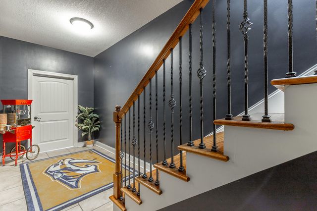 3106 Reflection Lane, Ooltewah, TN 37363