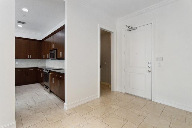 12 SE 1st Avenue 202, Delray Beach, FL 33444