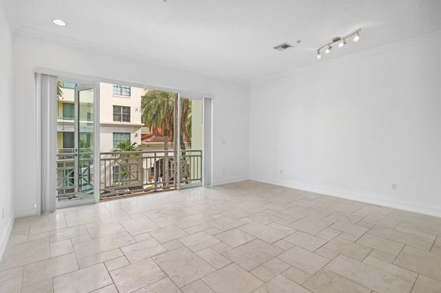 12 SE 1st Avenue 202, Delray Beach, FL 33444