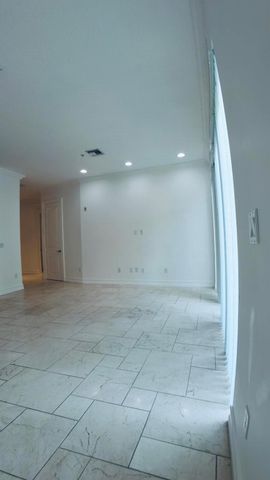 12 SE 1st Avenue 202, Delray Beach, FL 33444