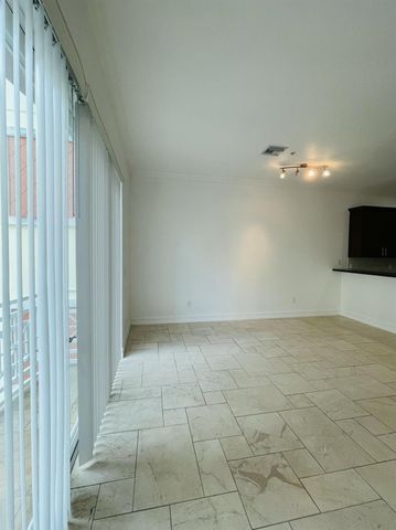 12 SE 1st Avenue 202, Delray Beach, FL 33444