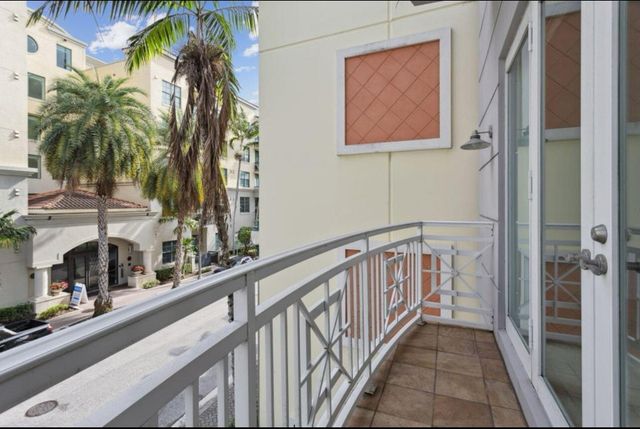 12 SE 1st Avenue 202, Delray Beach, FL 33444