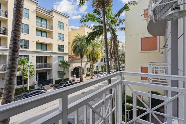 12 SE 1st Avenue 202, Delray Beach, FL 33444