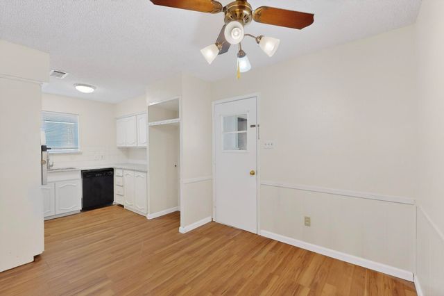 1102 Crisp Drive, Irving, TX 75061