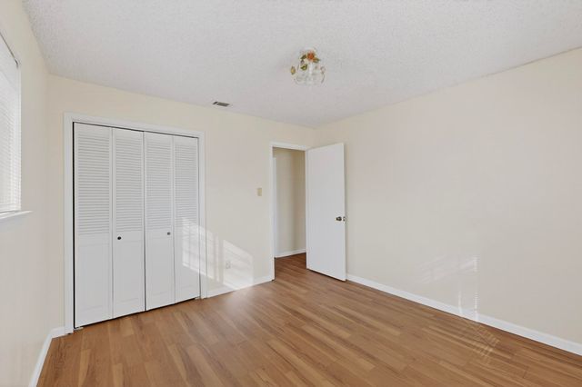 1102 Crisp Drive, Irving, TX 75061