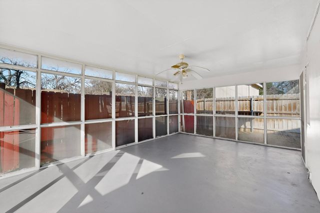 1102 Crisp Drive, Irving, TX 75061