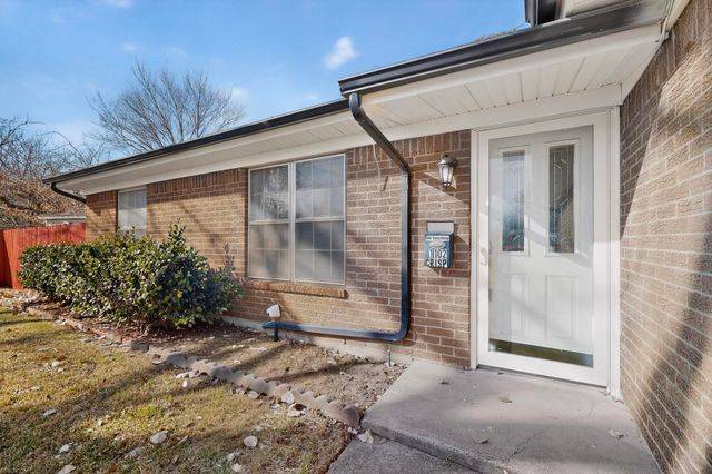 1102 Crisp Drive, Irving, TX 75061