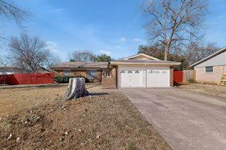 1102 Crisp Drive, Irving, TX 75061