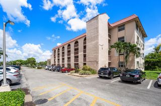 3251 Holiday Springs Boulevard 206, Margate, FL 33063